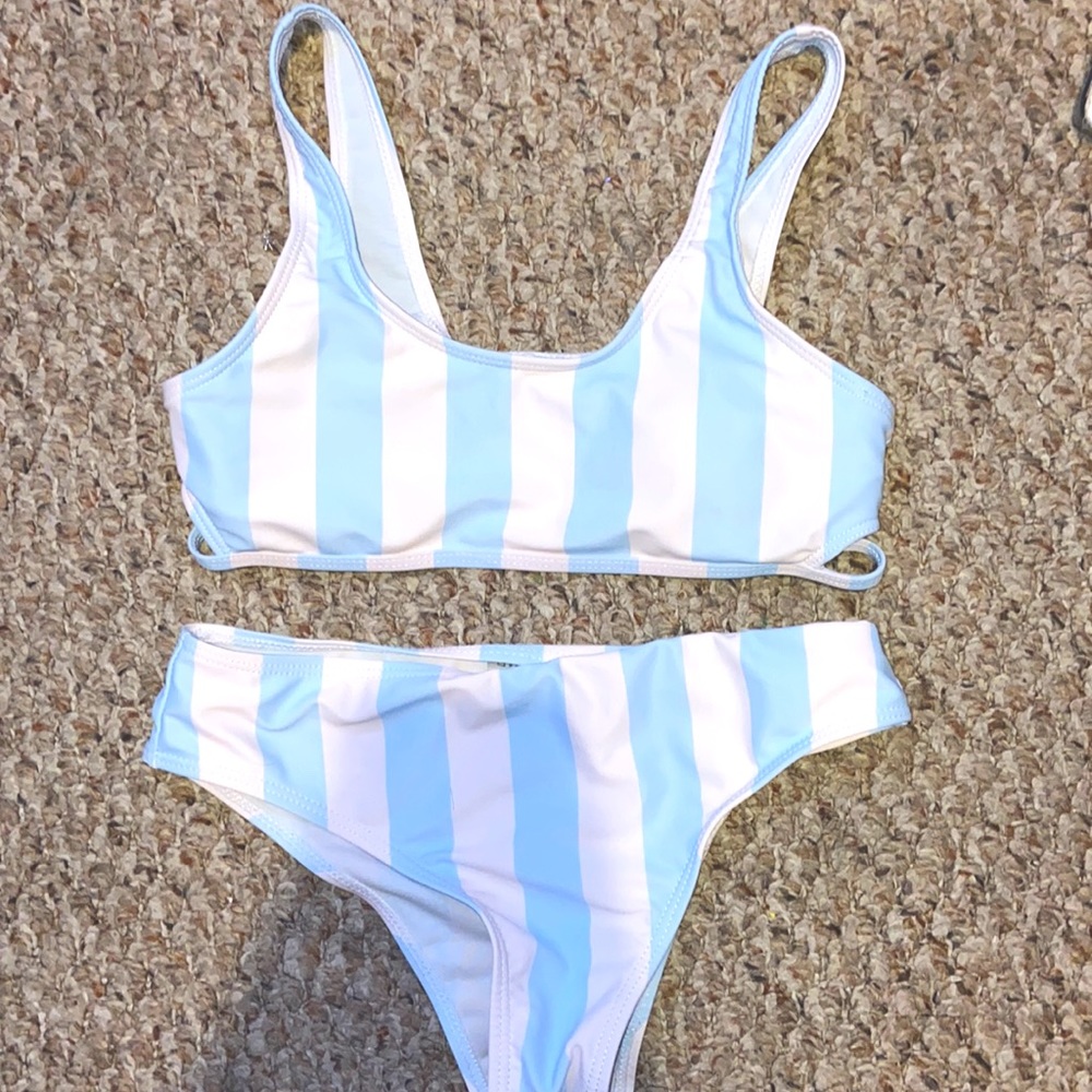 Super Cute Bathing Suit!!